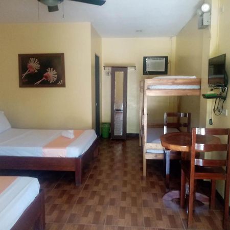 Michelle Pension Puerto Princesa Exterior photo